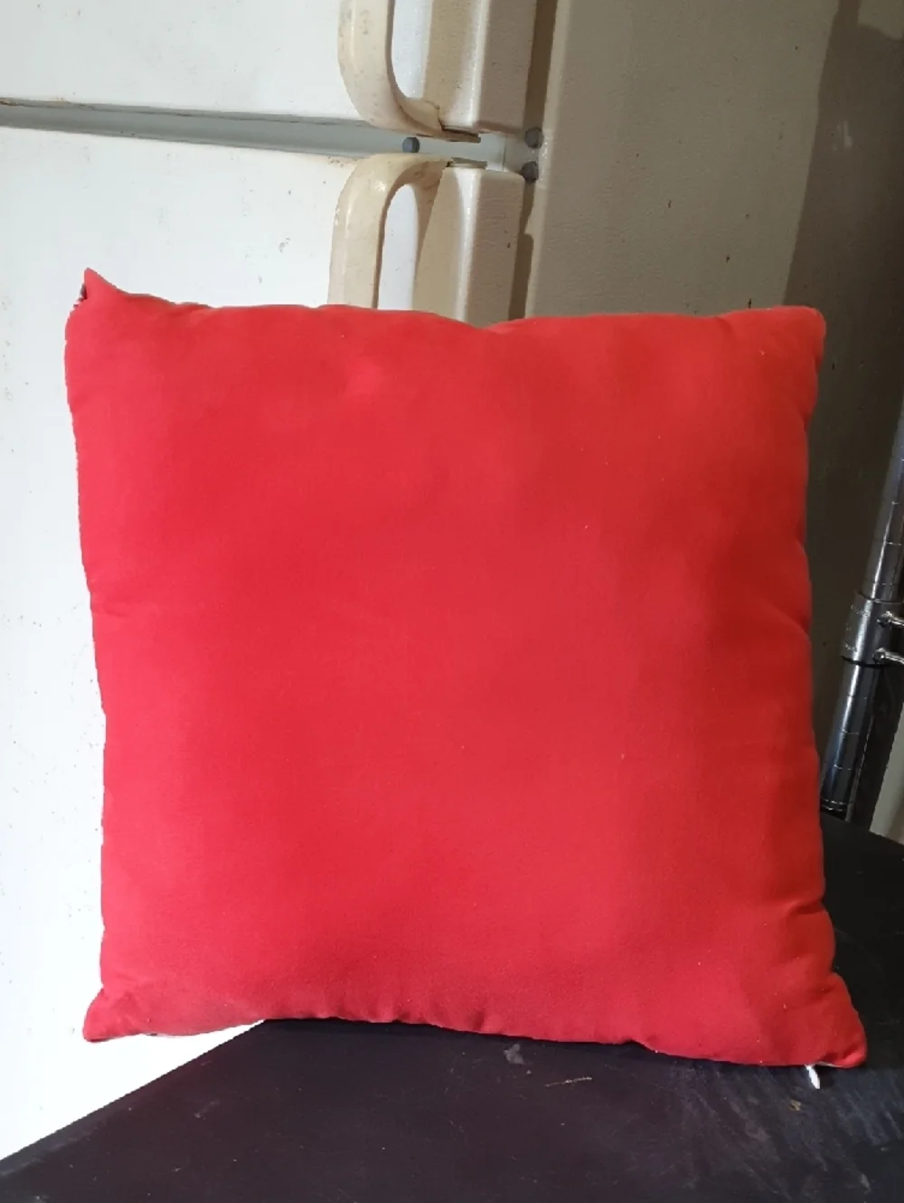 💜 Merry Christmas Red Truck Decorative Holiday Pillow